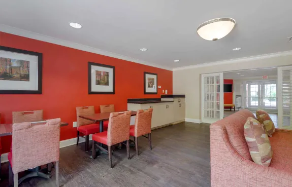Breakfast Room