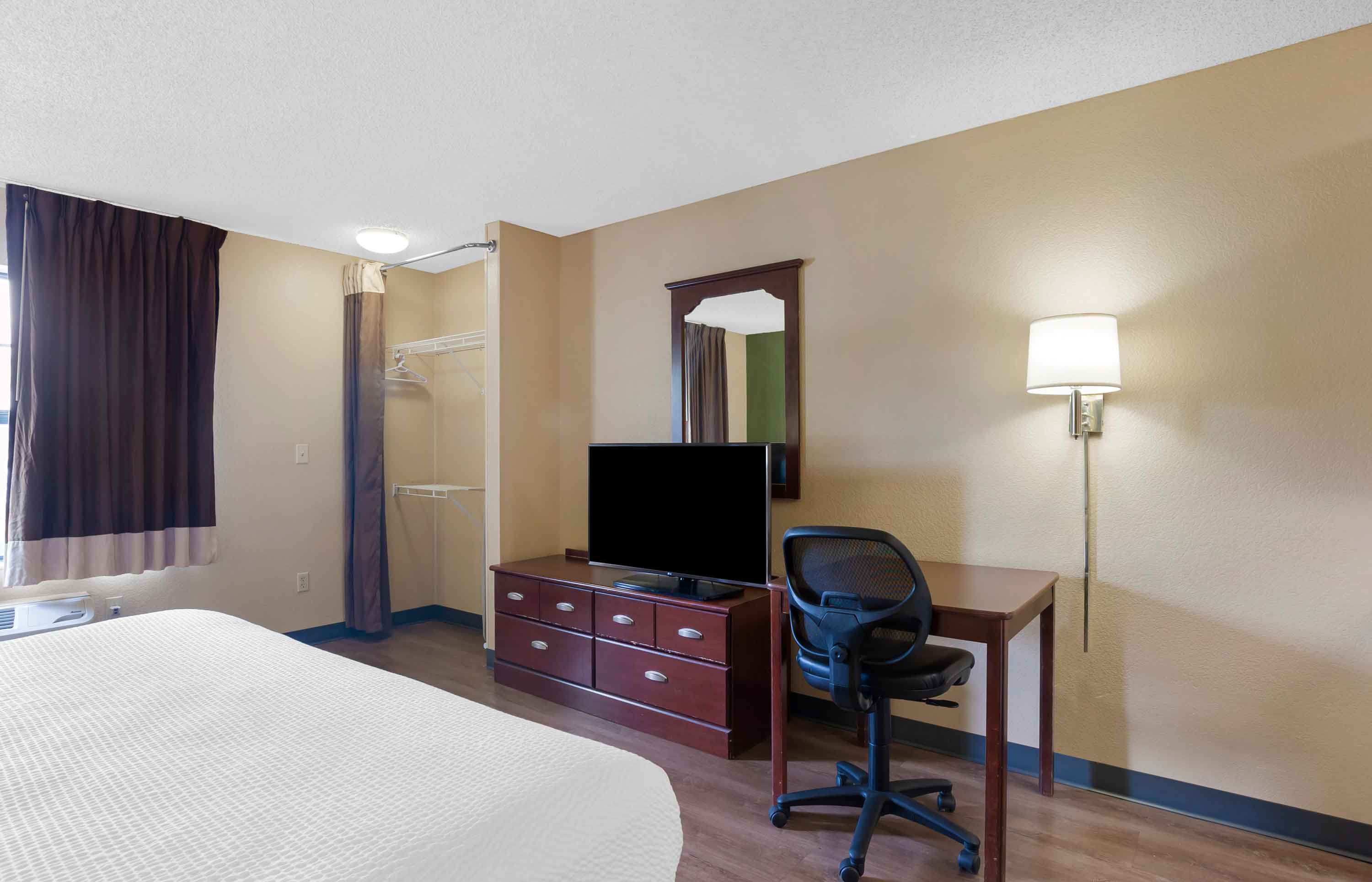 1 Bedroom Suite - 2 Queen Beds