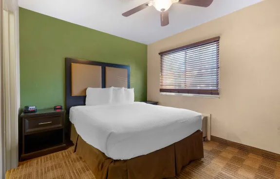 1 Bedroom Suite - 2 Queen Beds