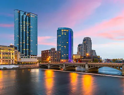 Grand Rapids, MI skyline